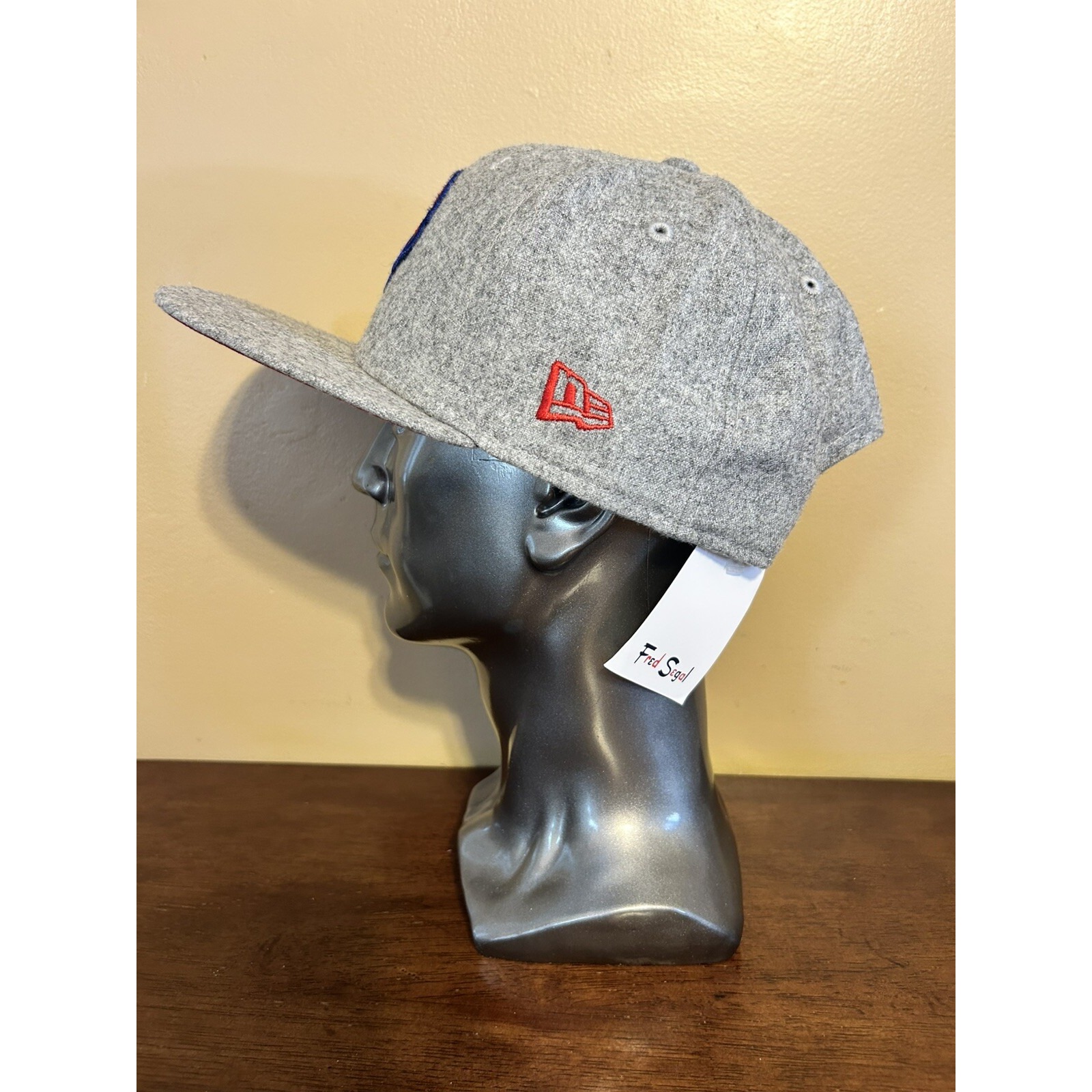 Fred Segal New Era 9fifty Lion Snapback Hat Gray Red Blue Fscb0036 Nwt Mens — image 2 of 7
